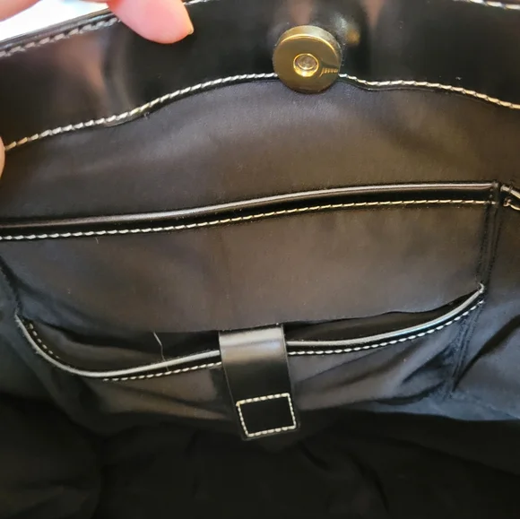 Wilson's Leather women's business tote bag in black - Picture 9 of 10